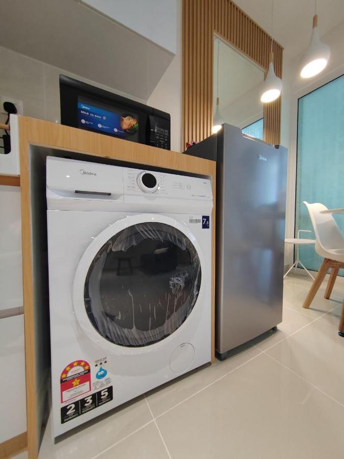 Cityview Studio Apartment At Kota Kinabalu City Centre Екстериор снимка
