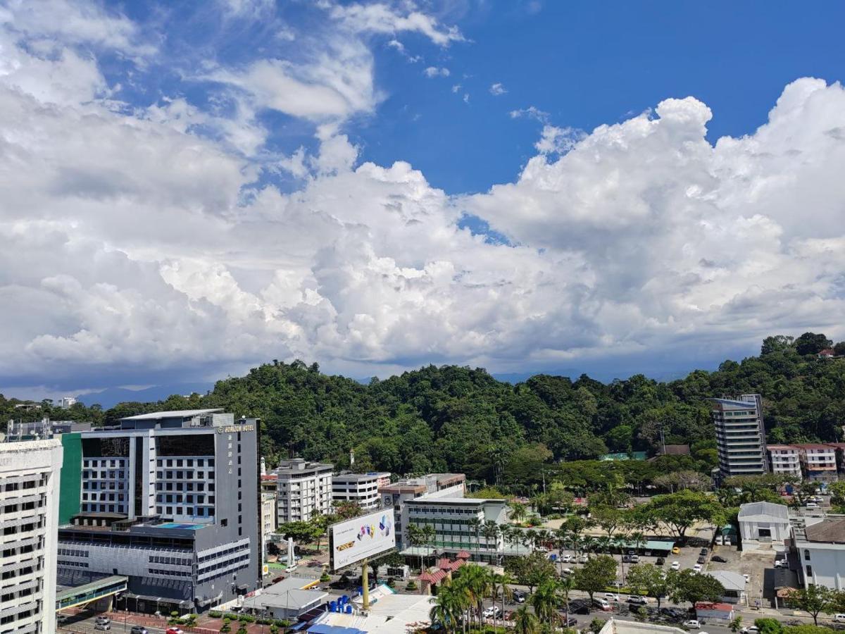 Cityview Studio Apartment At Kota Kinabalu City Centre Екстериор снимка